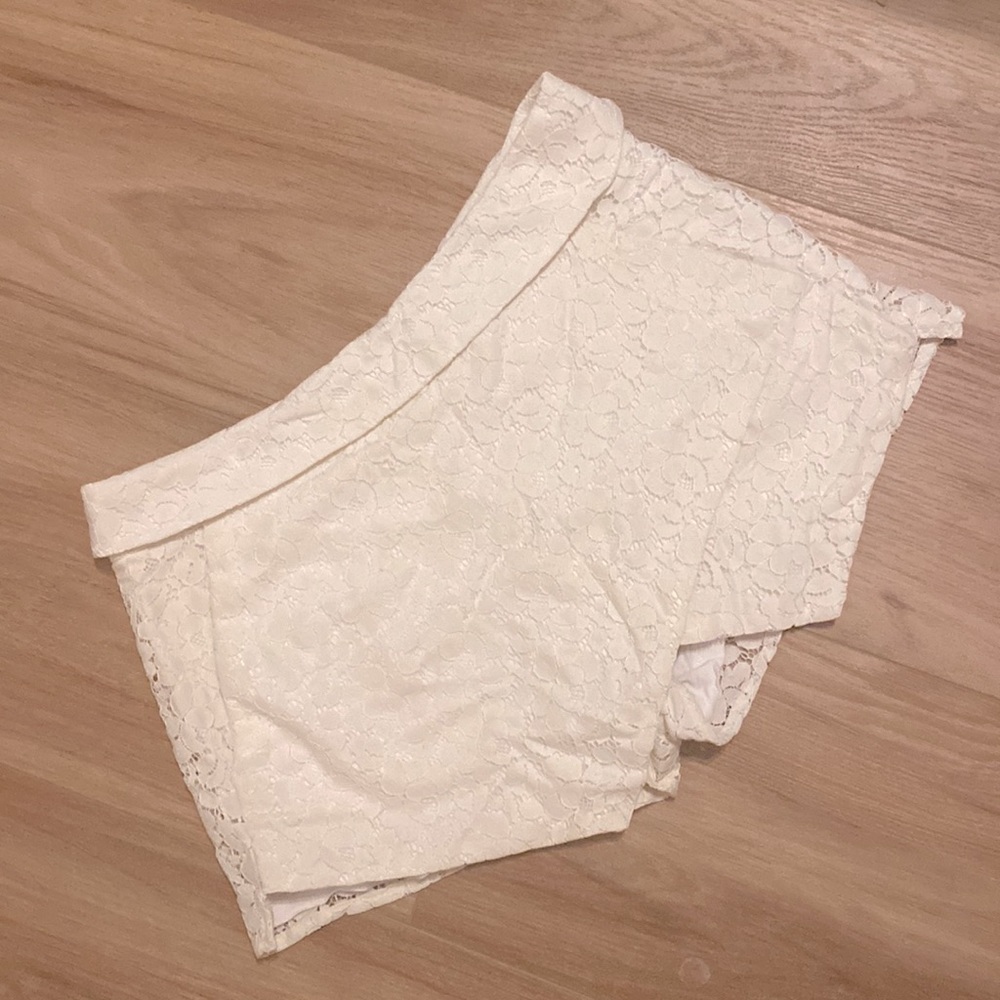 Talula Lace Skort